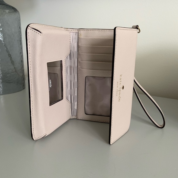 Kate Spade Gray Saffiano Leather Wristlet - Picture 2 of 4